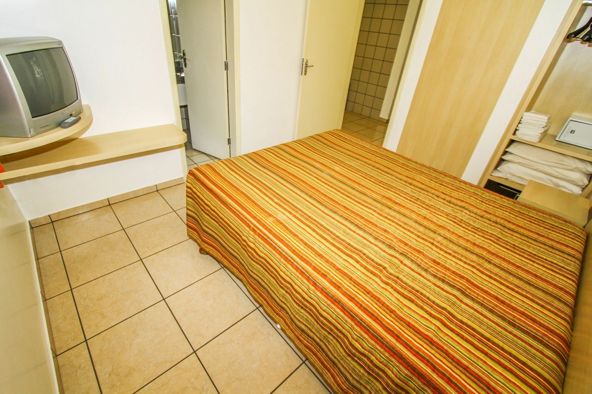 Apartamento Diroma Fiori Flat Caldas Novas Exterior foto